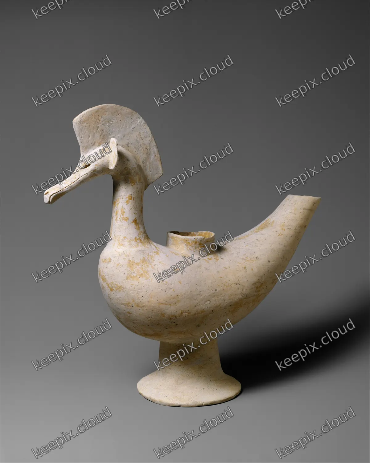 Bird-shaped vessel